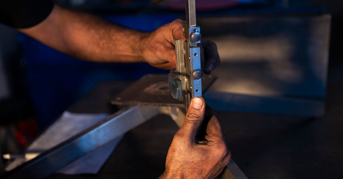 locksmith service technician — Pro Park NY Locksmith